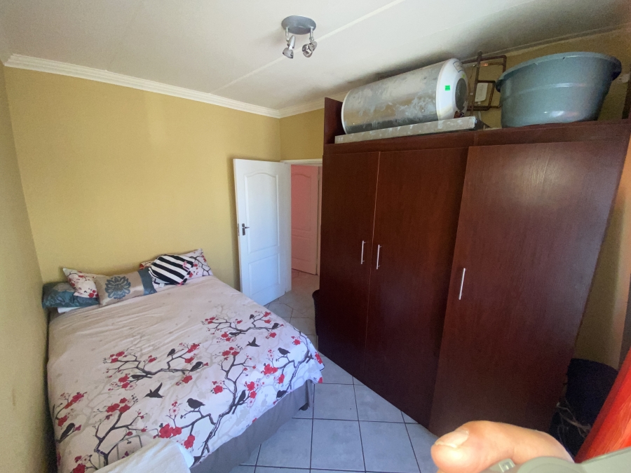 2 Bedroom Property for Sale in Potchefstroom North West